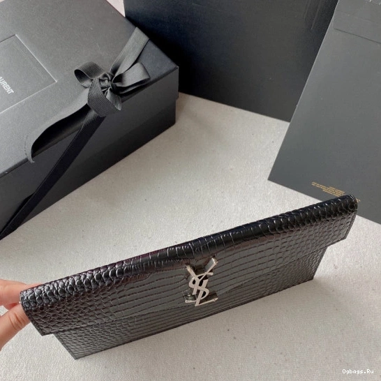 YSL UPTOWN POUCH 0709